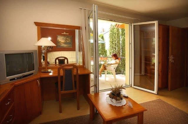 Heviz Apartman Hévíz Exteriör bild
